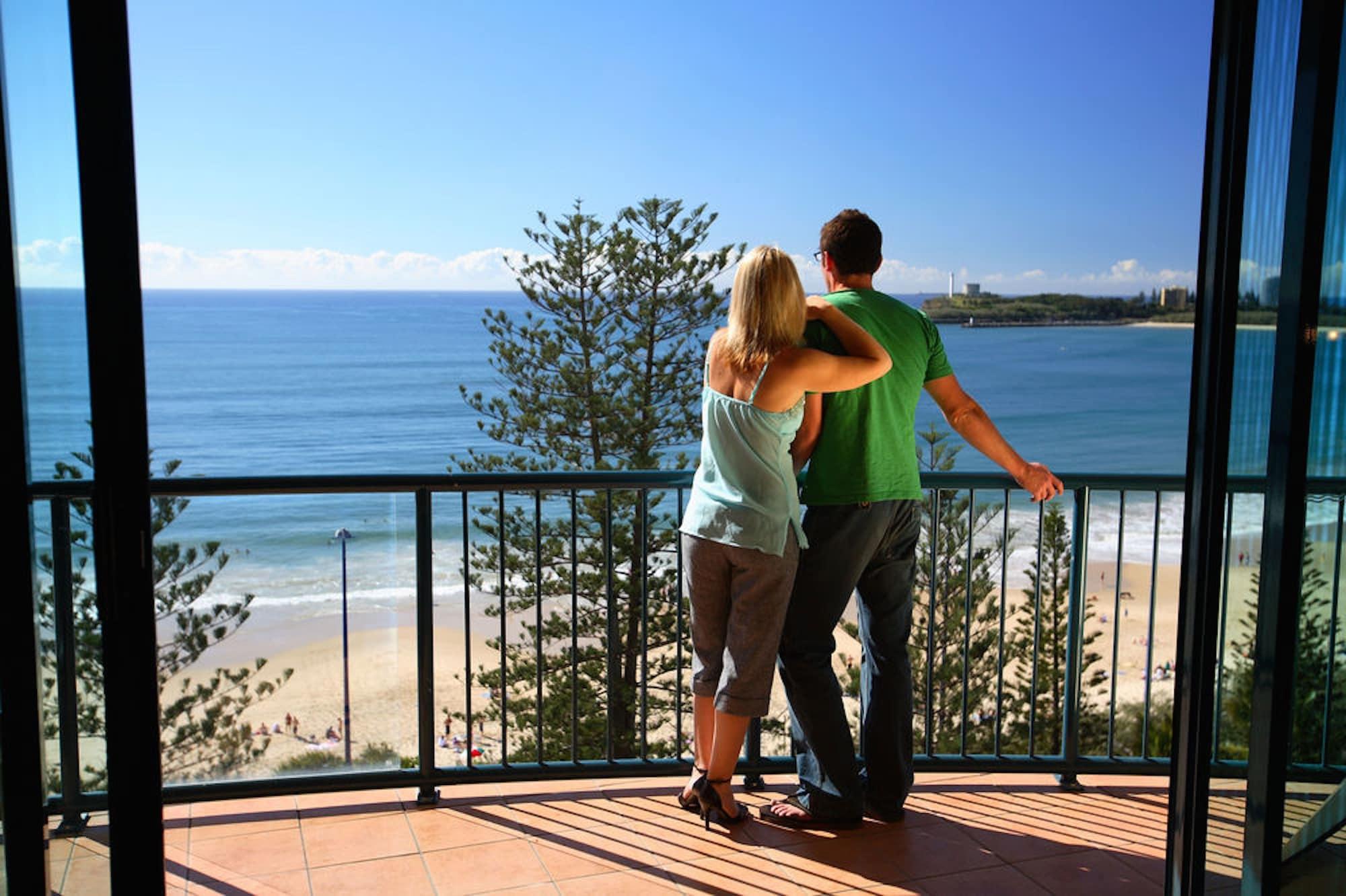 Peninsular Beachfront Resort Мулулаба Екстериор снимка