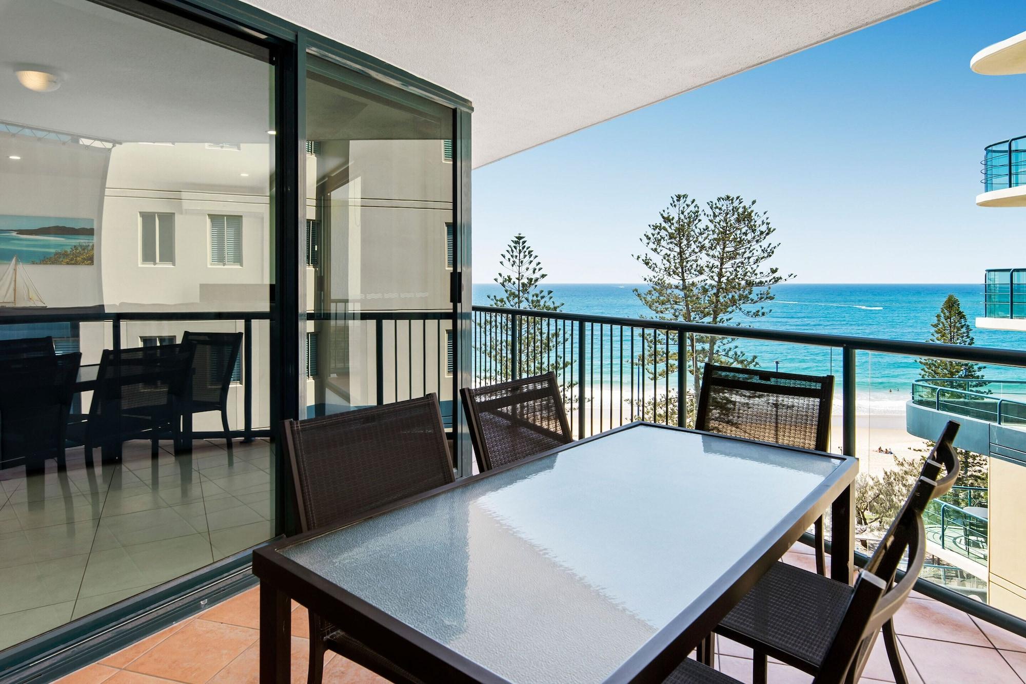 Peninsular Beachfront Resort Мулулаба Екстериор снимка